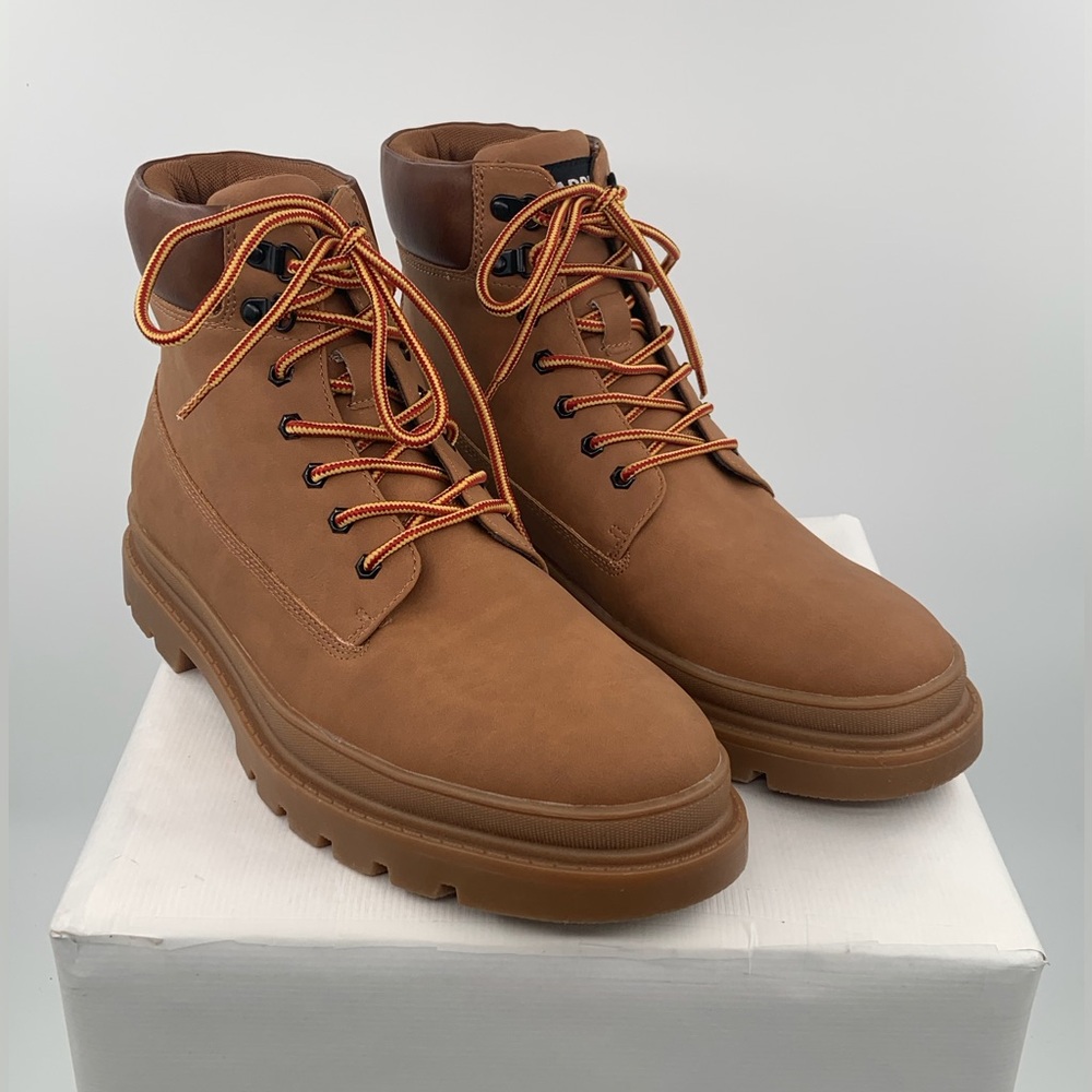 NWT NIB Steve Madden Gabber Men’s Nubuck Leather Lace-Up Boots Shoes